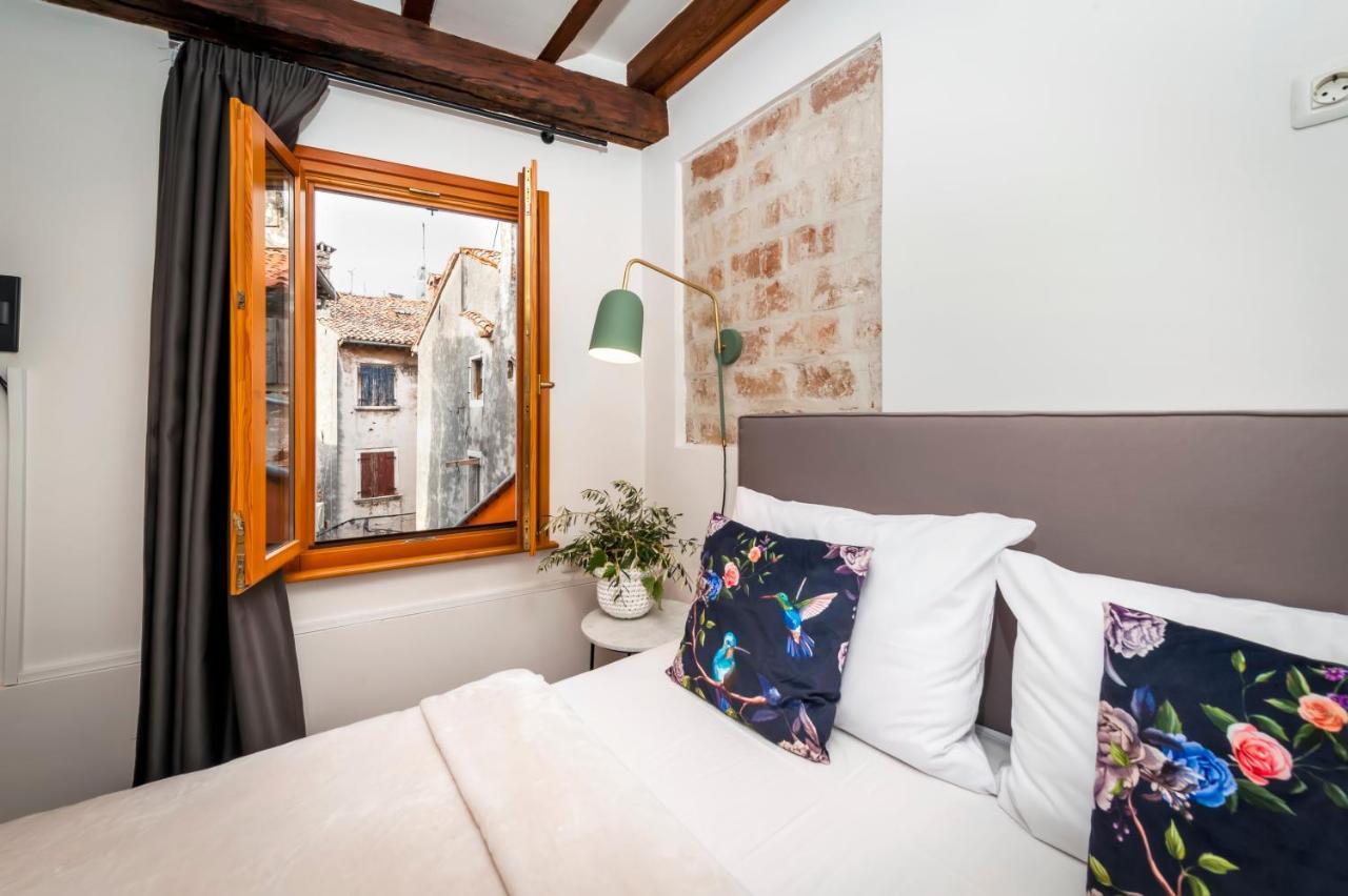 Noemi'S Rooms Rovinj Bagian luar foto