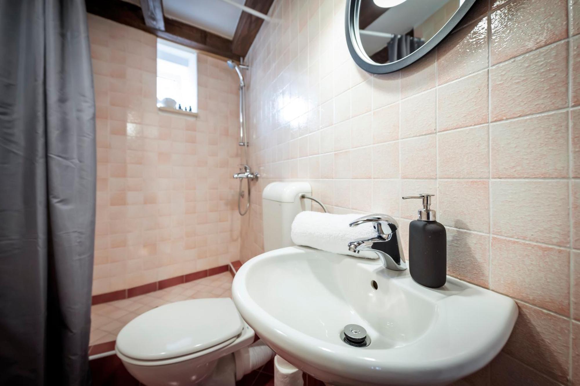 Noemi'S Rooms Rovinj Ruang foto
