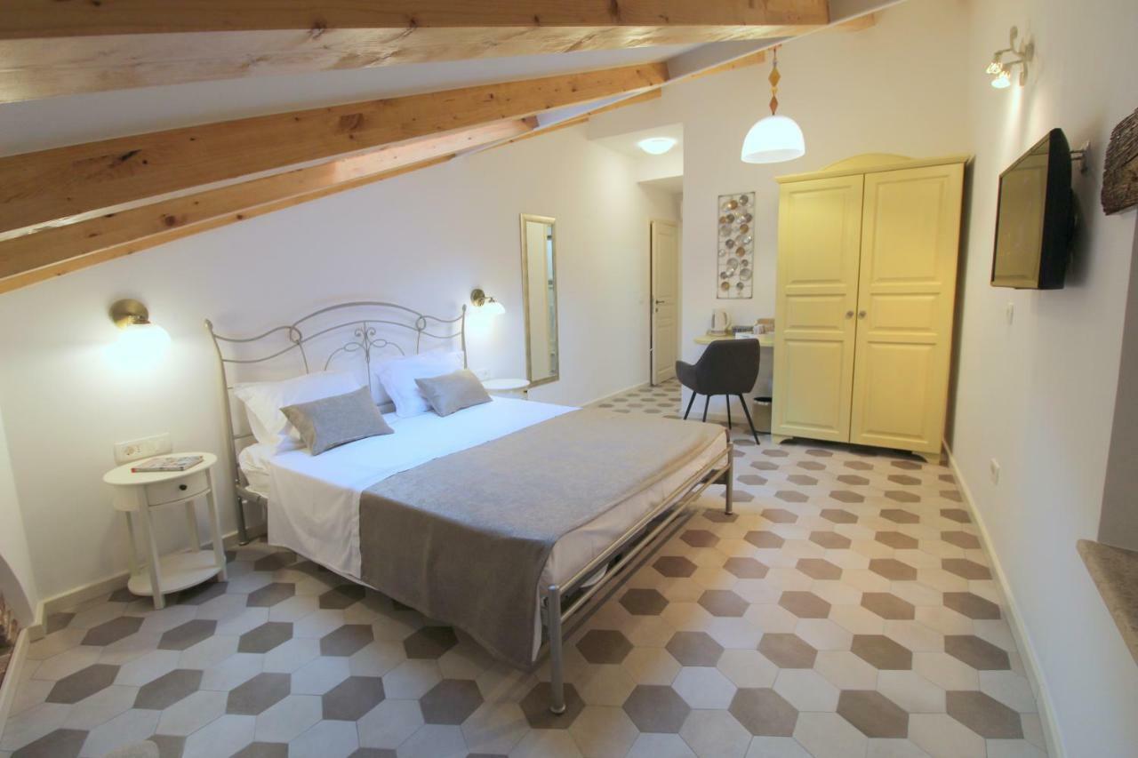 Noemi'S Rooms Rovinj Bagian luar foto